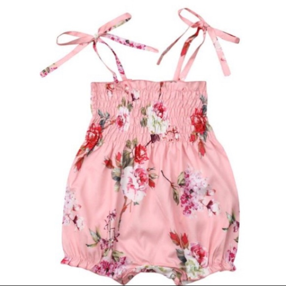💕Pink Romper💕